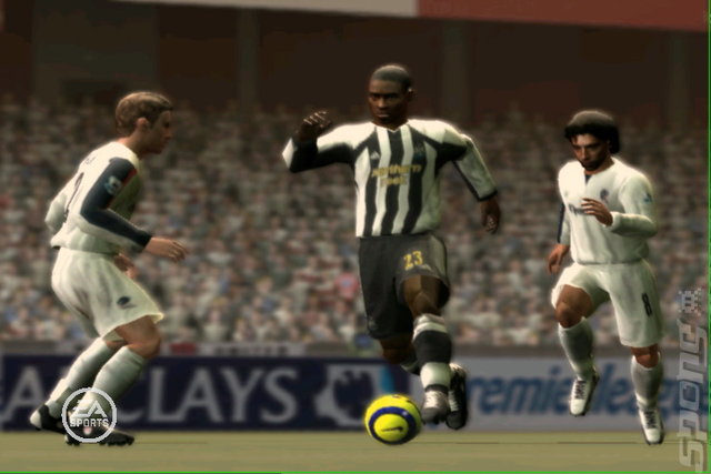 FIFA 07 - PS2 Screen