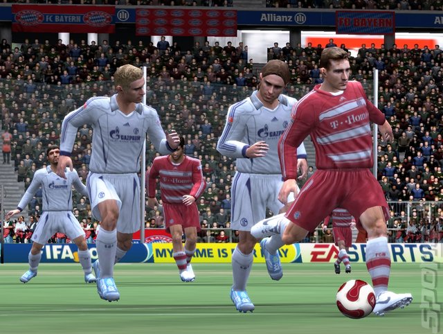Screens: FIFA 08 - PS2 (1 of 6)