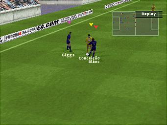 FIFA Football 2004 - PlayStation Screen
