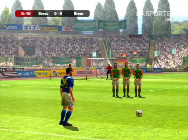 FIFA Football 2005 - PS2 Screen