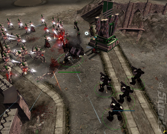 Warhammer 40,000: Dawn of War Anthology - PC Screen